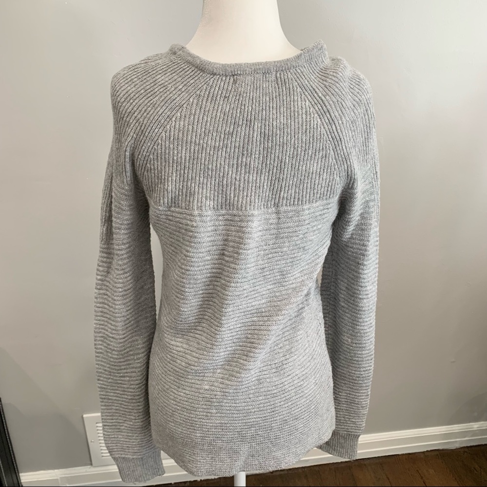 Gray Sweater - Picture 4 of 4